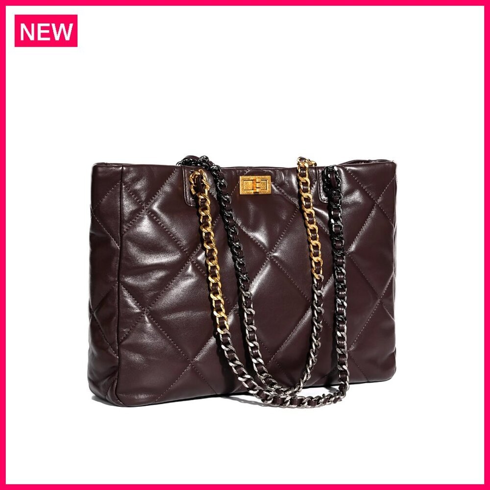 Quilted Lambskin Shoulder Bag with Mixed Metal Chain Strap